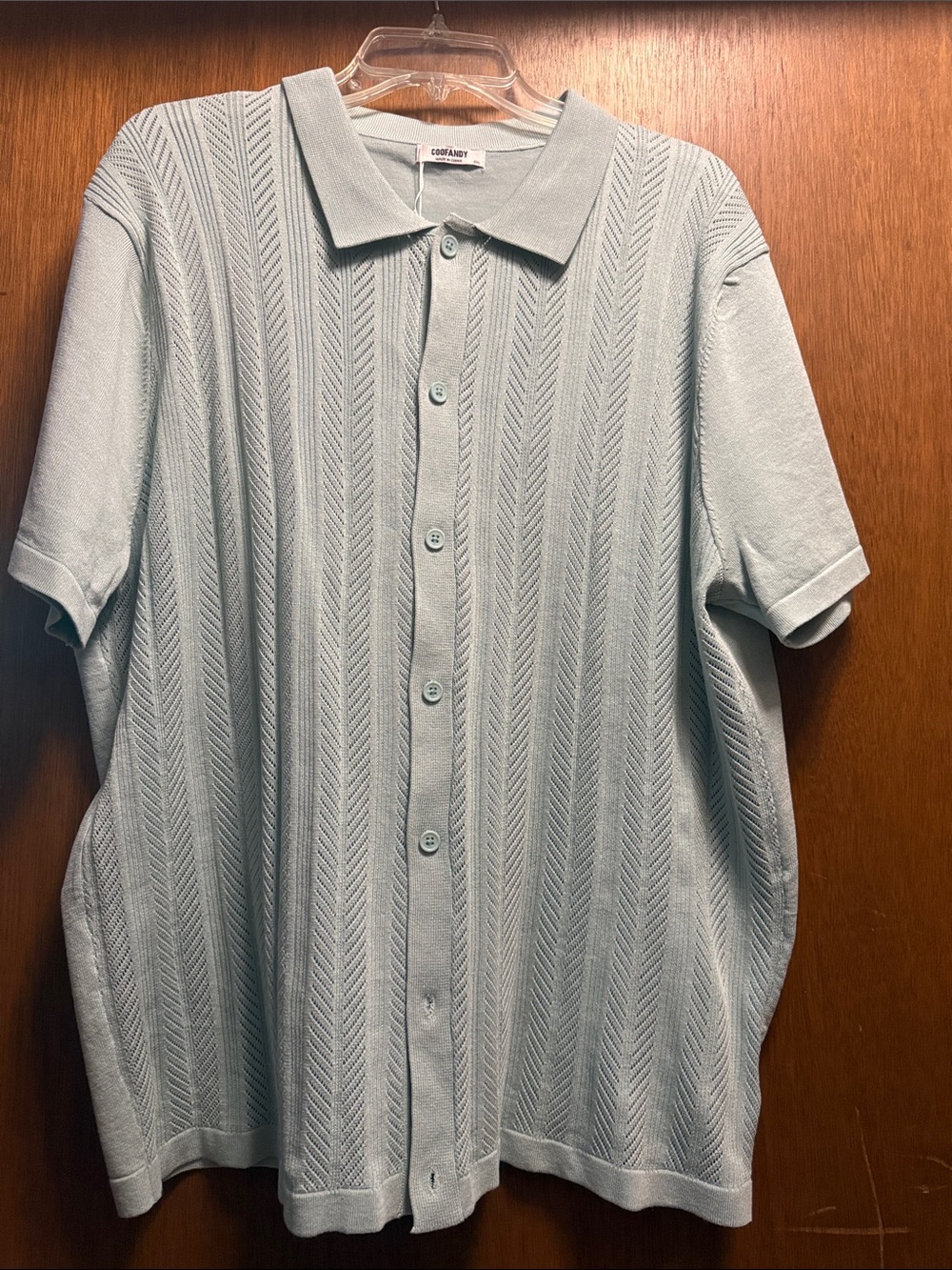 Light Green Men’s Short-Sleeve Knit Polo Button-Up Shirt